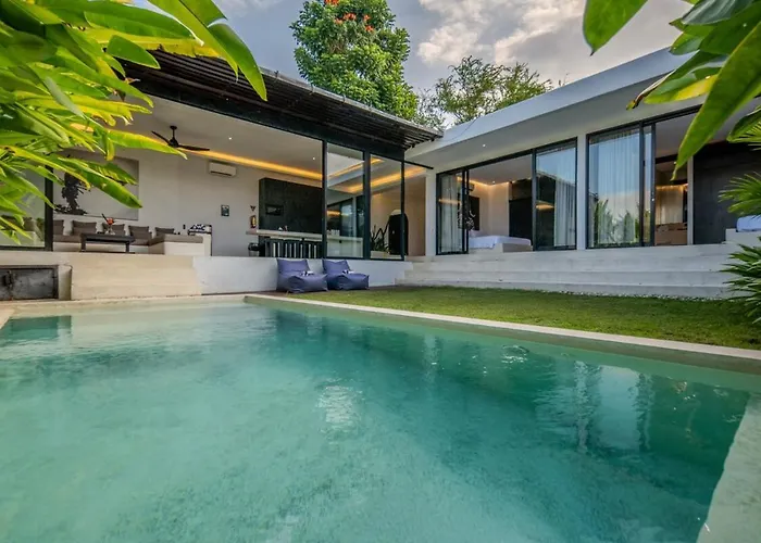 2br Private Pool With Fast Starlink Villa